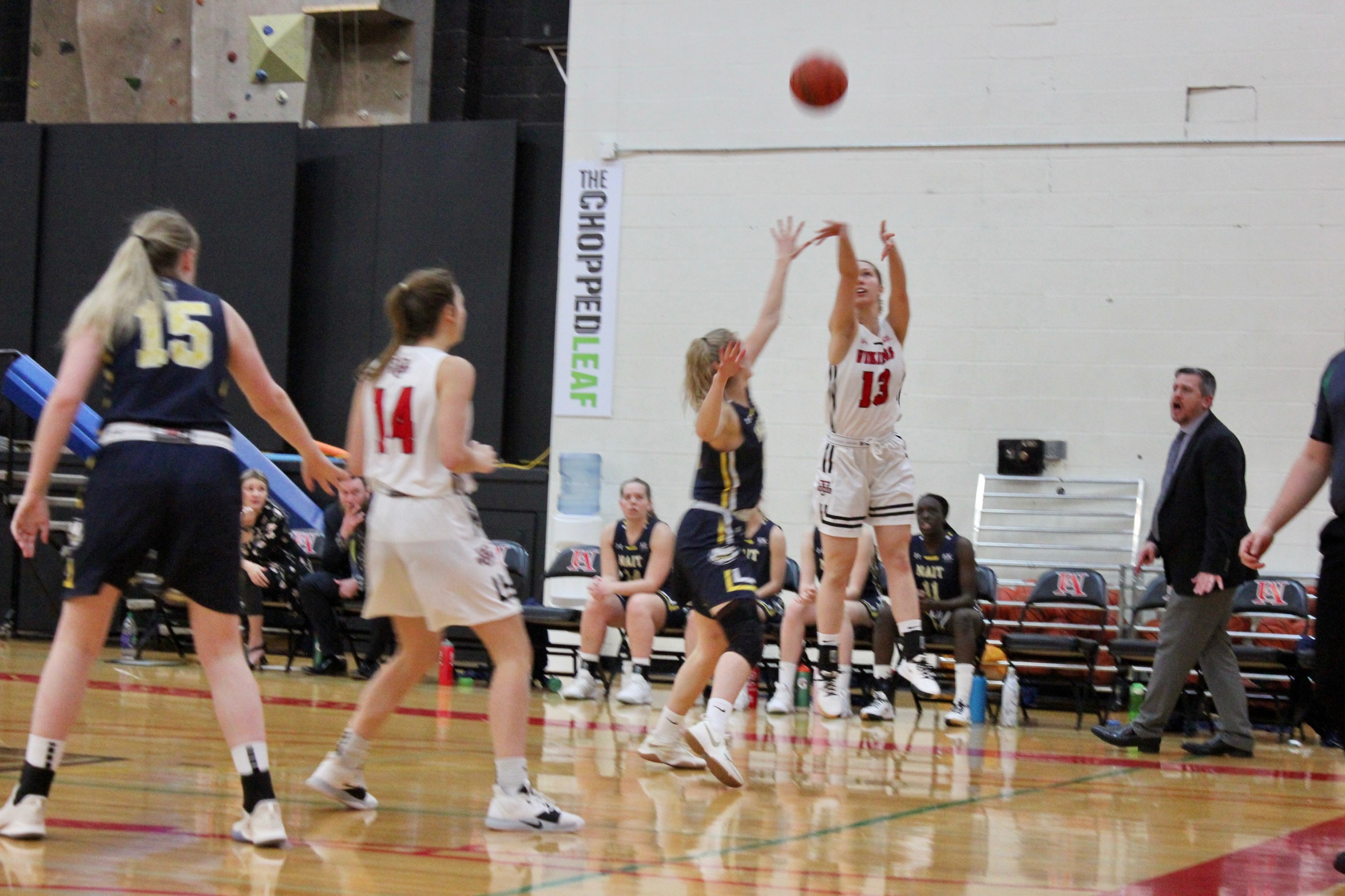 Vikings Women&rsquo;s Basketball dominate in first win of the season
